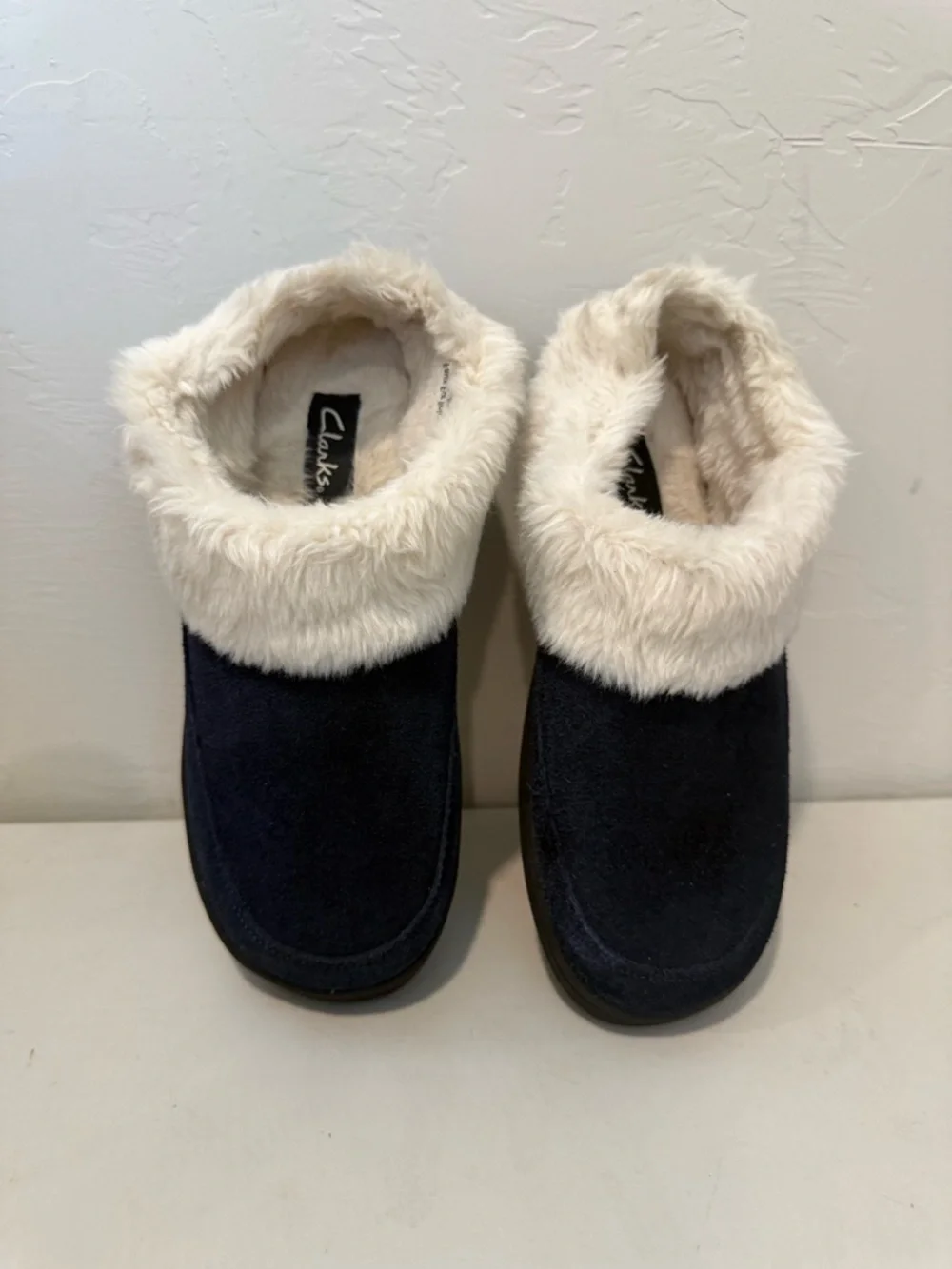 Clarks Scuff Blue Navy Faux Fur Lined Clog Fashion Slip On Warm Cozy Plush Mules